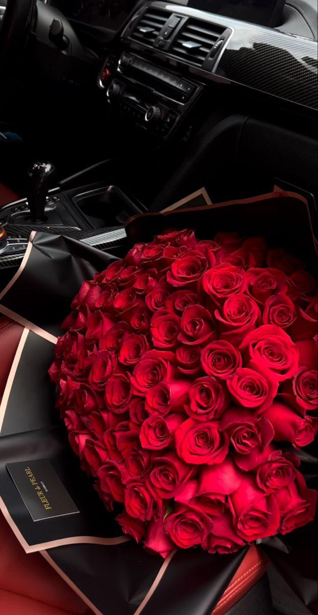 Cluster Route Lunar workshop space where corporate flower arrangements are designed and prepared for business delivery